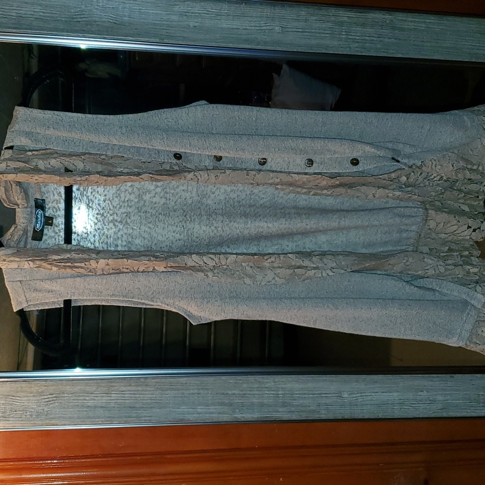 Women's Cardigan with Scarf